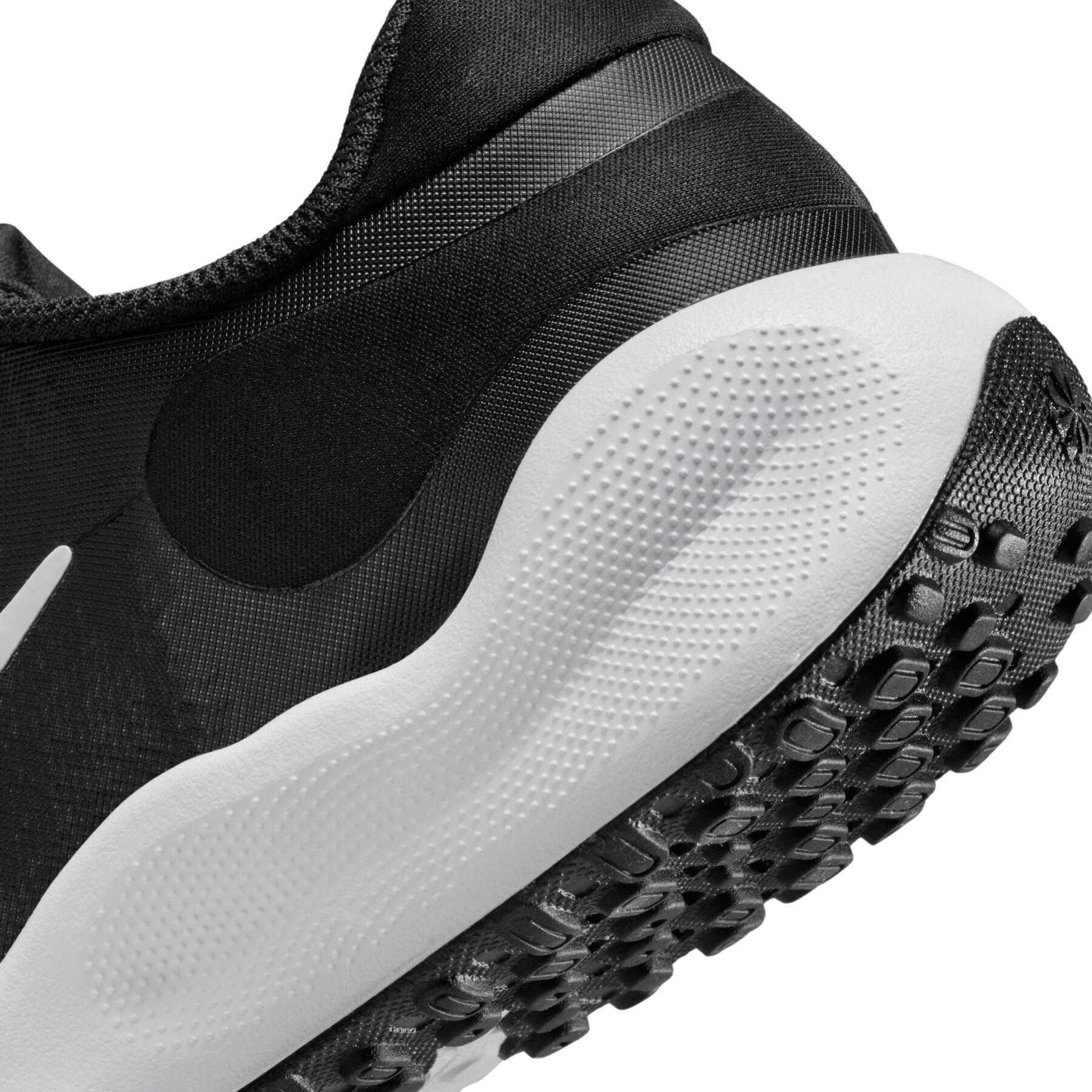 Sneakers Kind Nike Revolution 7