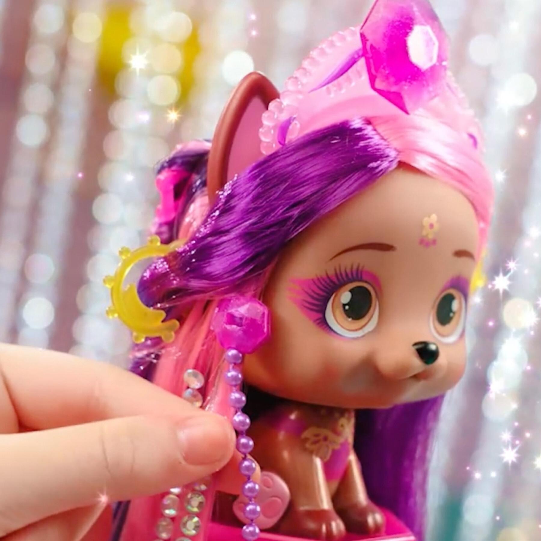 Puppe mit 6 Zubehörteilen und 9 Überraschungen VIP Pets Macota Glam Gems